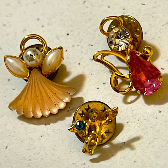 Jewelry - Trio of Vintage Angel Lapel Pins.